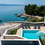 Villa Petra
