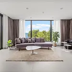 Villa Petra *