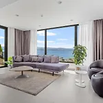 Villa Petra