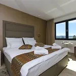 Petra Villa *